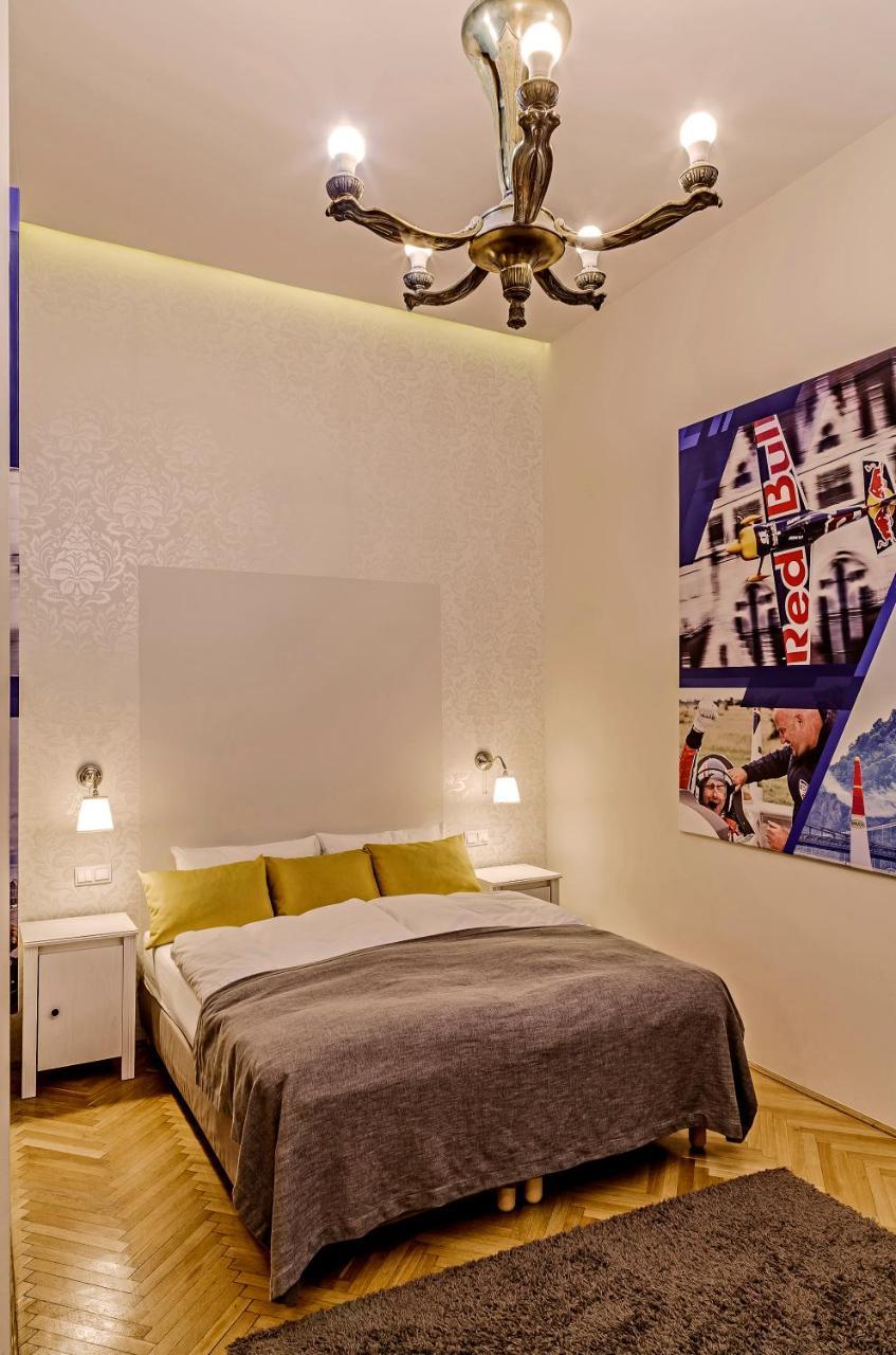 The Cream Bed and Breakfast Budapest Exteriör bild